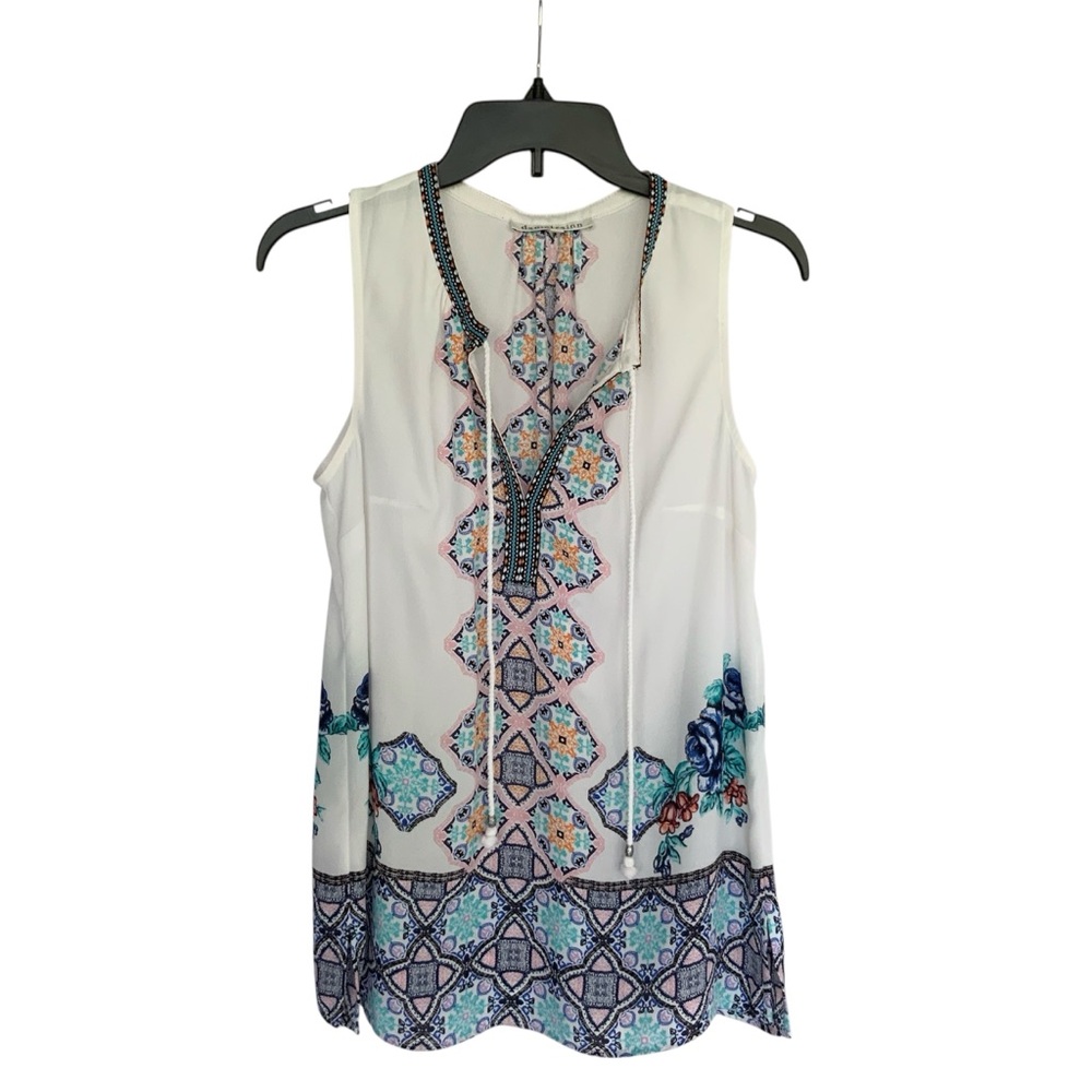 Daniel Rainn White Sleeveless Graphic Tunic